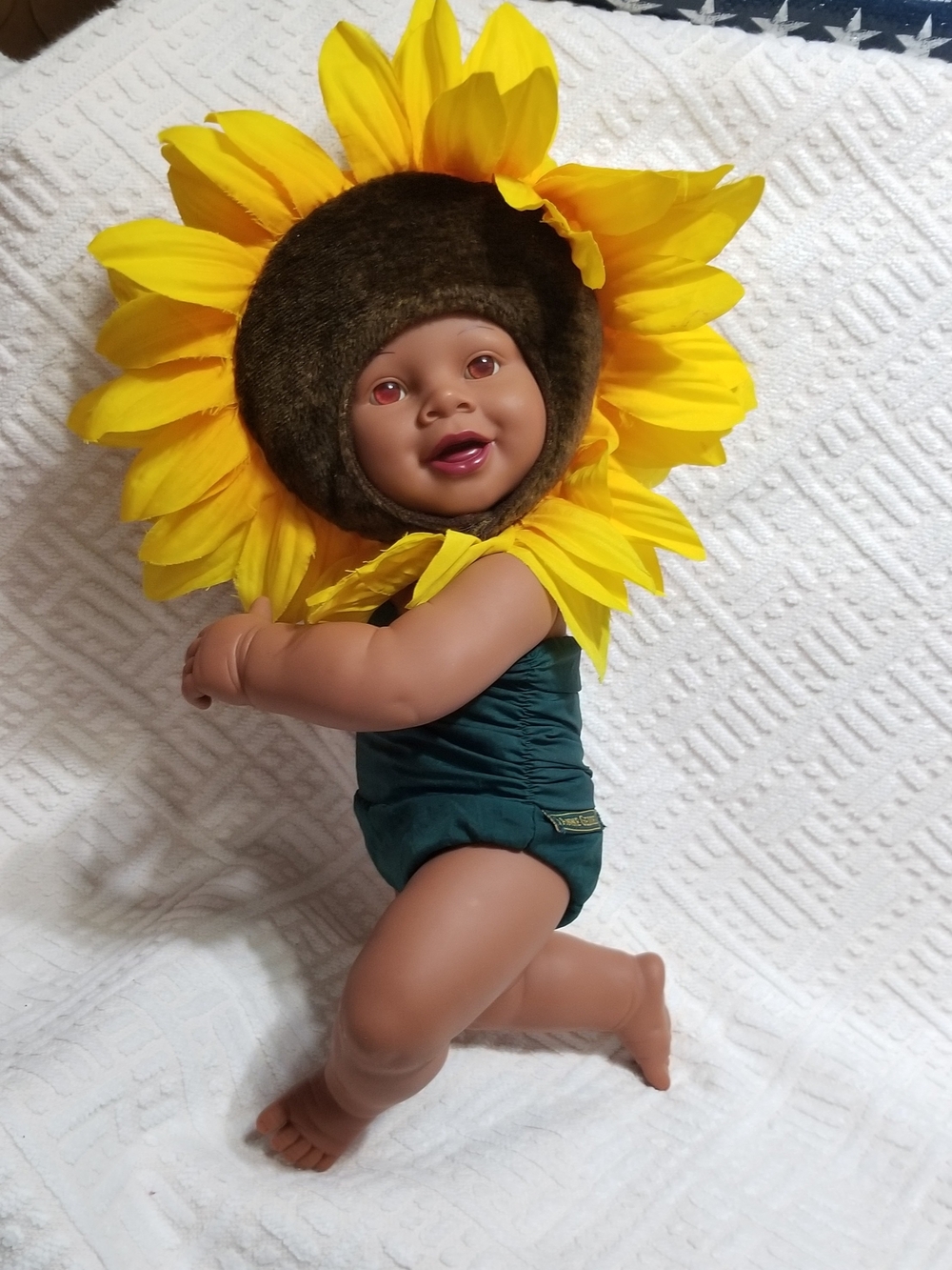 Vintage Anne Geddes Baby Doll With Yellow & Green Sunflower Costume & Headpiece